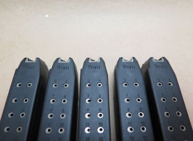 Glock Factory 31 Rd Mags Made in Austria W/2 Rd Extensions — image 4